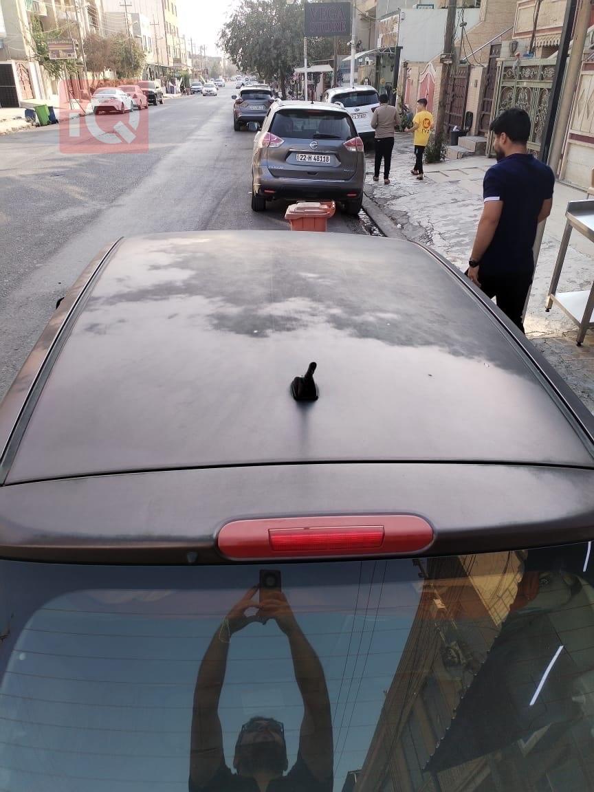 نيسان فيرسا